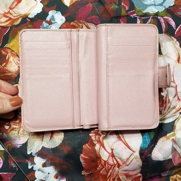 DOLCE & GABBANA Pink Zip Around Short Wallet - Picture 4 of 12